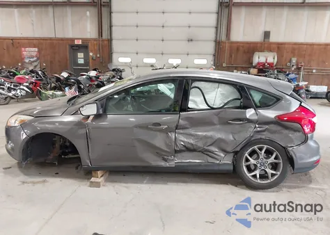 2014 Ford Focus Se из США, поврежденный, VIN 1FADP3K26EL262095